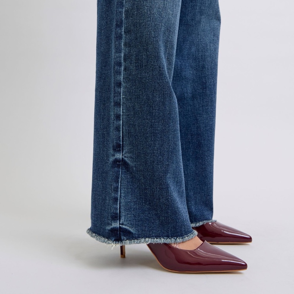 NEW ๐ Judy Blue Full Size Raw Hem Mid Rise Jeans - Picture 9 of 10